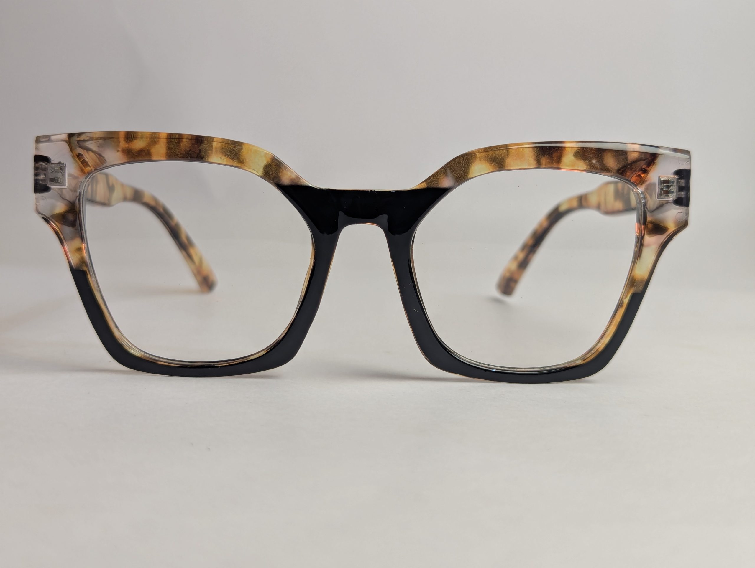 Quinne201.jpg VooG Quinne Eyeglasses - Image 1